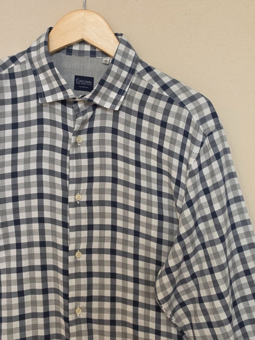Culturata Tailored Fit Button Down L 16.5 42